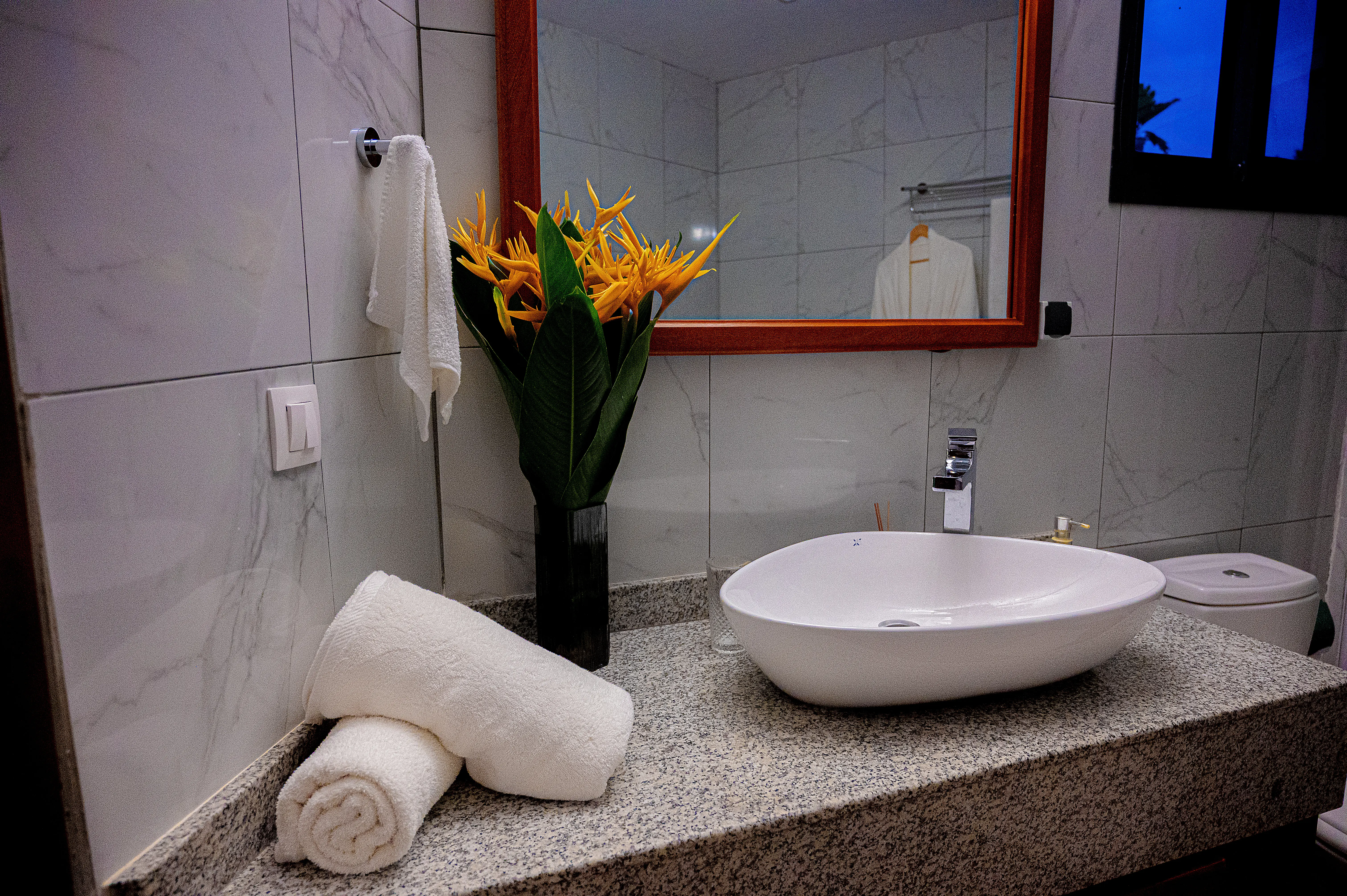 Salle de bain de l'appartement 3P avec douche moderne